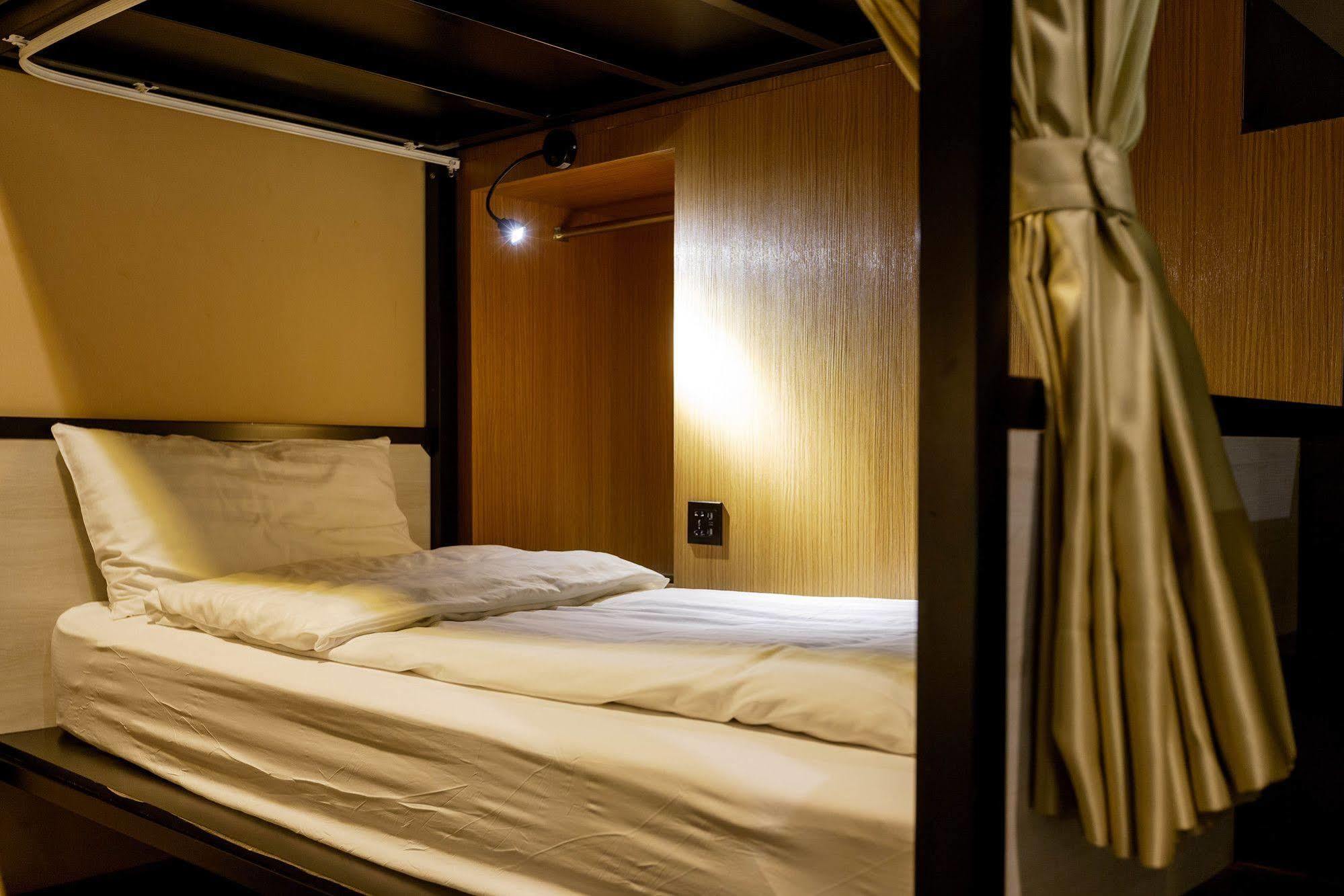 Angels Hostel Taipei Ximen Экстерьер фото